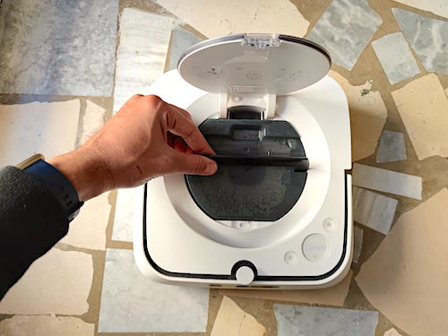 Cuida la limpieza de tu hogar con el robot friegasuelos de iRobot®, Braava  jet® m6